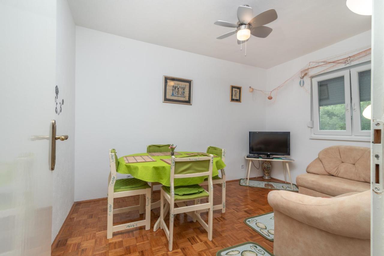 Apartment Radja Трогир Екстериор снимка